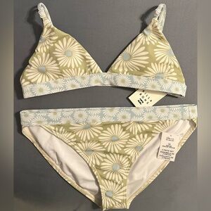 NWT Billabong Girls' Two-Piece Bikini Swimsuit Set with Reversible Top Size 14